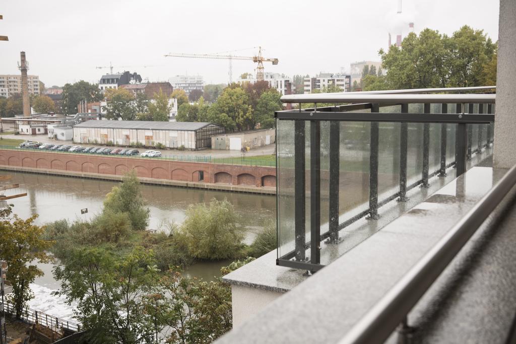 Apartament Bridge ヴロツワフ エクステリア 写真